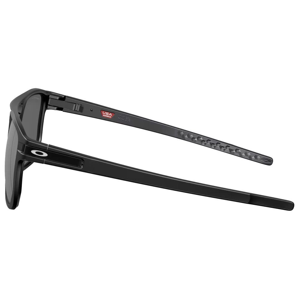 Latch Beta Matte Black Prizm Black Polarized